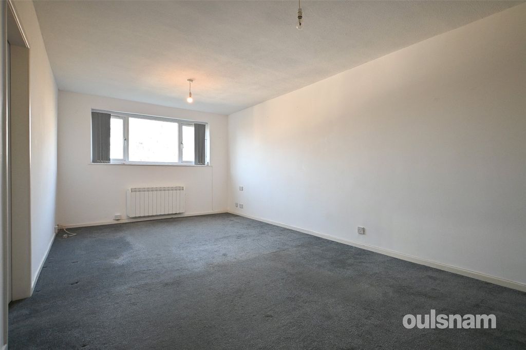 Property photo 3 of 11 Picture No. 13