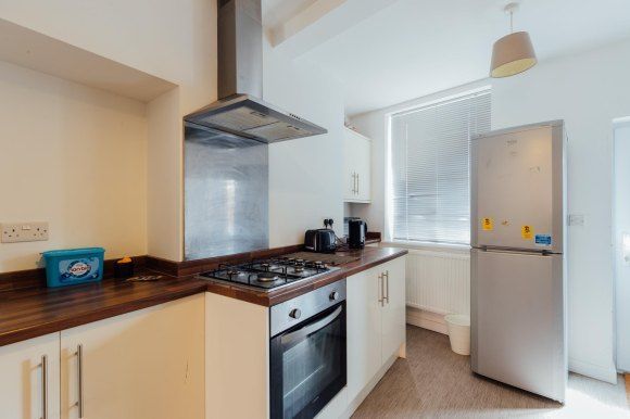 Property photo 2 of 14 8690163.Jpg