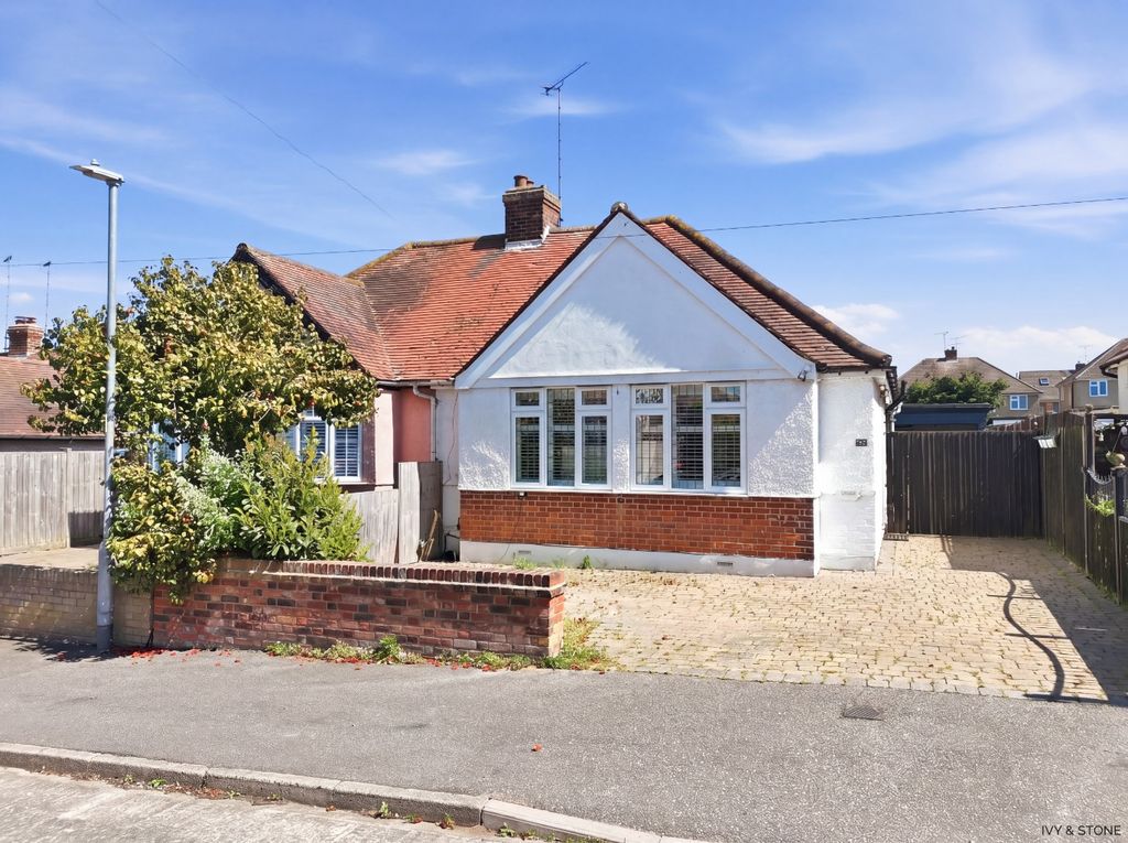 Property photo 2 of 30 4809853