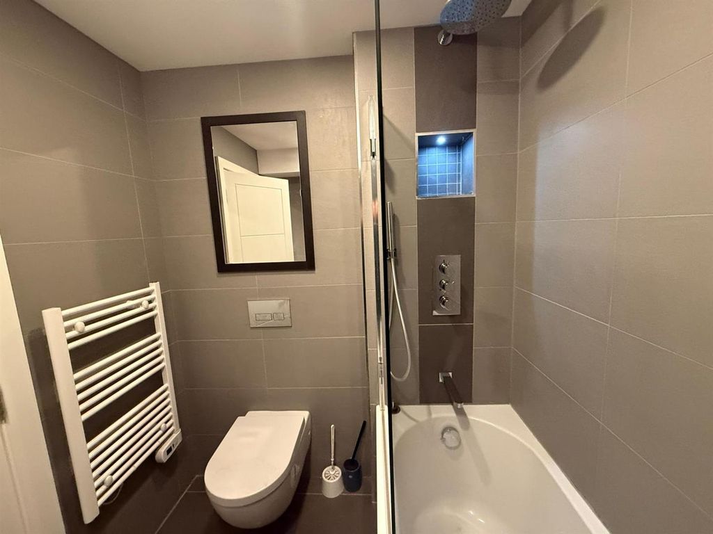 Property photo 3 of 13 9B64c473-7A8F-4737-903E-97c3295F673A.Jpg