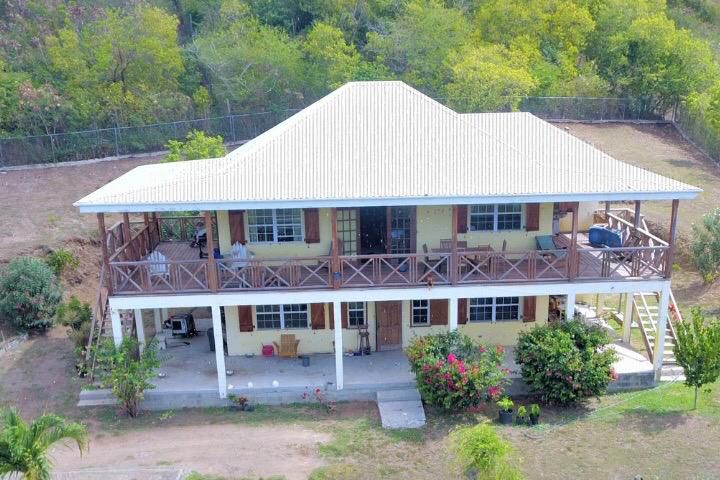 Property photo 2 of 8