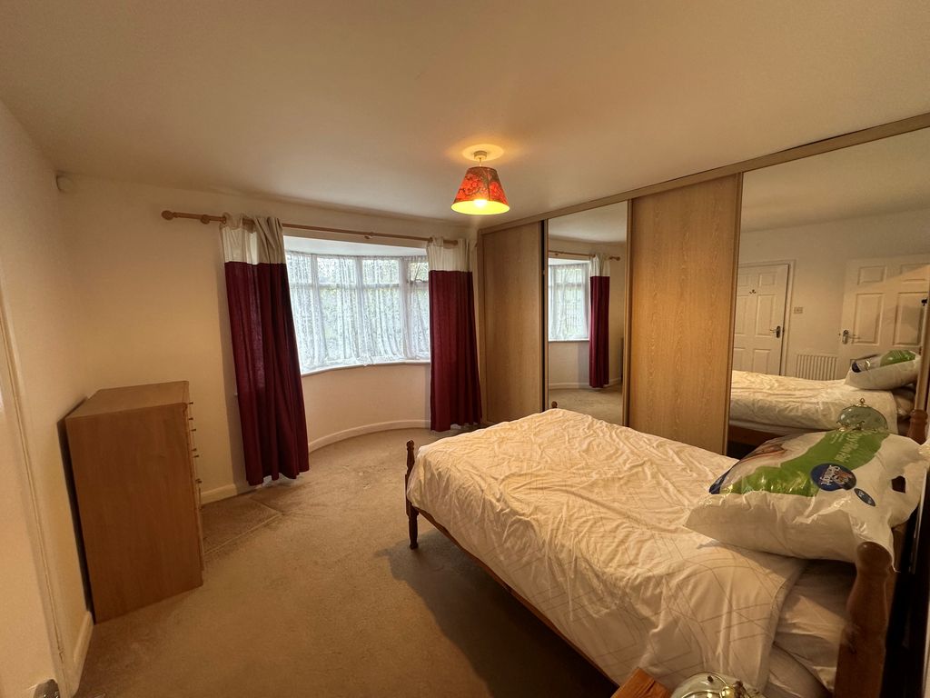 Property photo 2 of 12 View