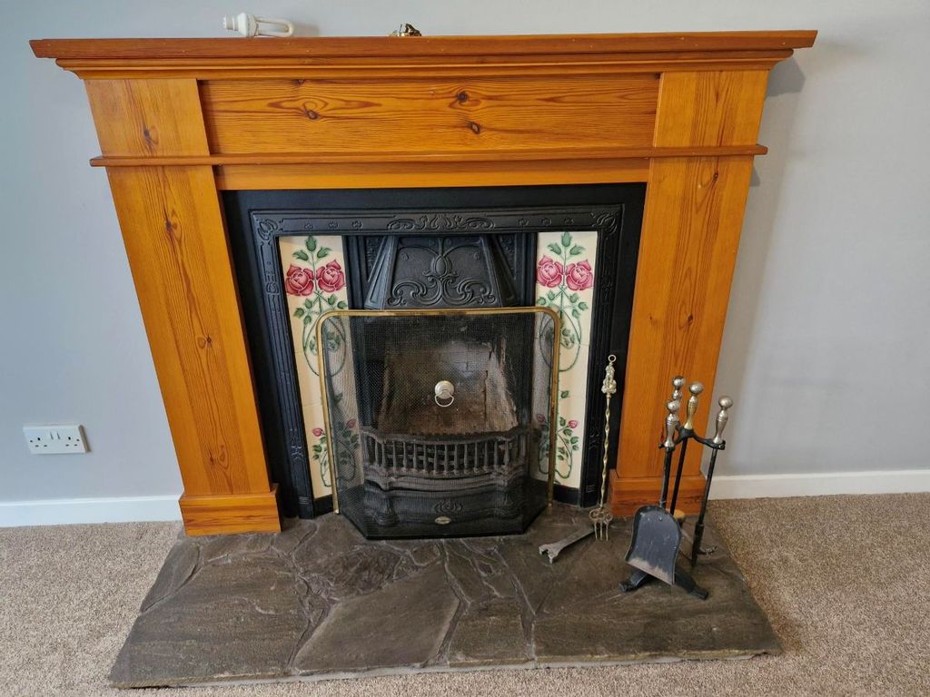 Property photo 3 of 11