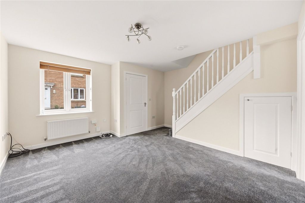 Property photo 3 of 16 Picture No. 06
