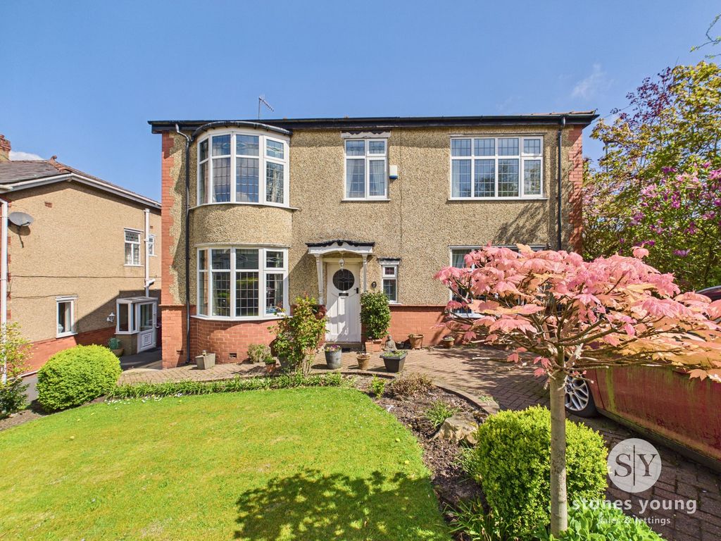 Property photo 1 of 30