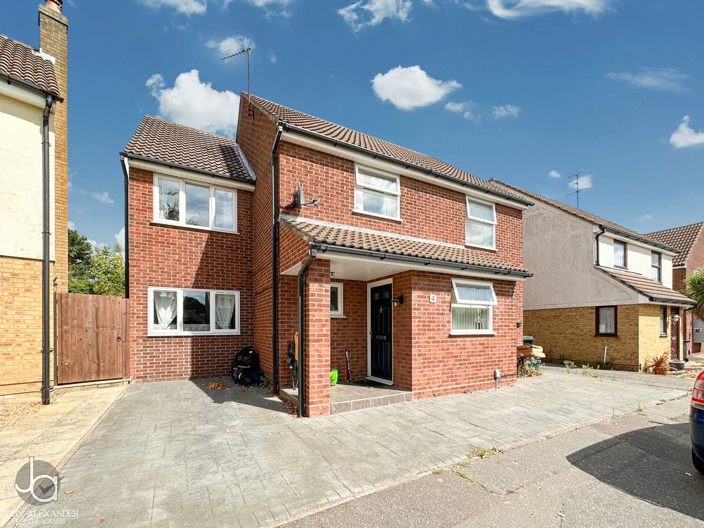 Property photo 1 of 17