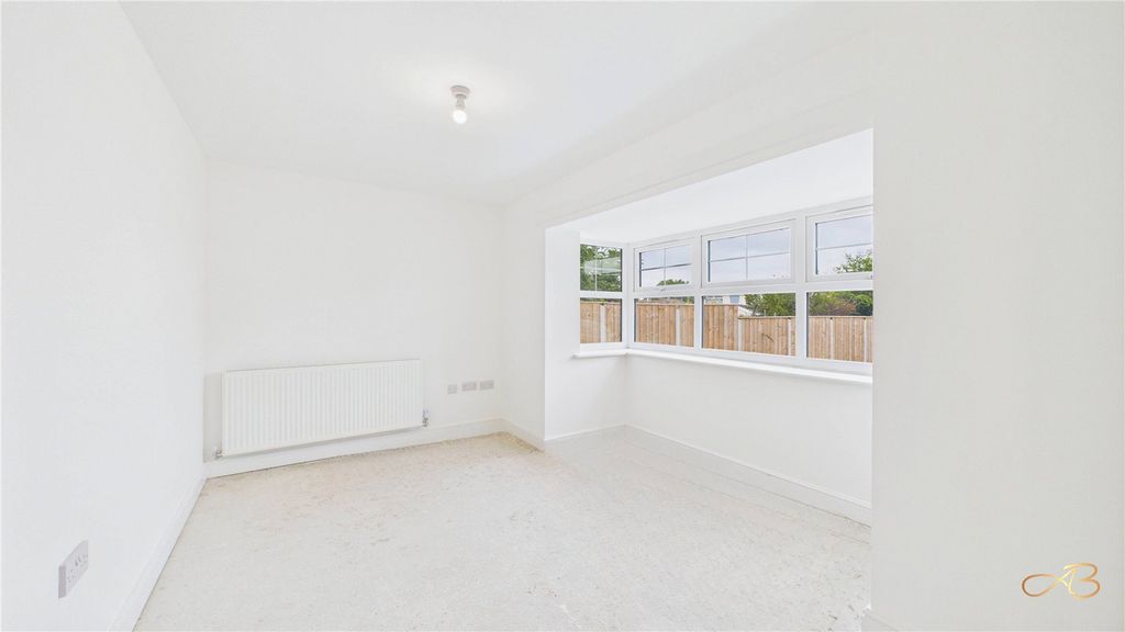 Property photo 2 of 6 Picture No. 04