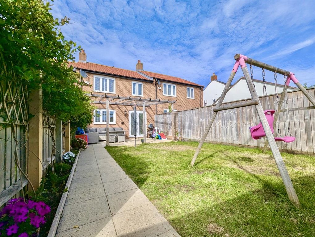 Property photo 3 of 7 7B68A420-46CC-481A-B347-Bc569A3Bc816.Jpeg