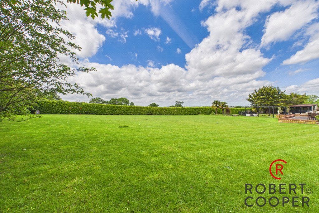 Property photo 3 of 28 Picture No. 09