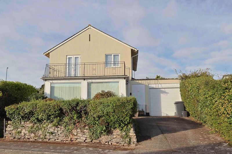 Property photo 1 of 14 Photo 6