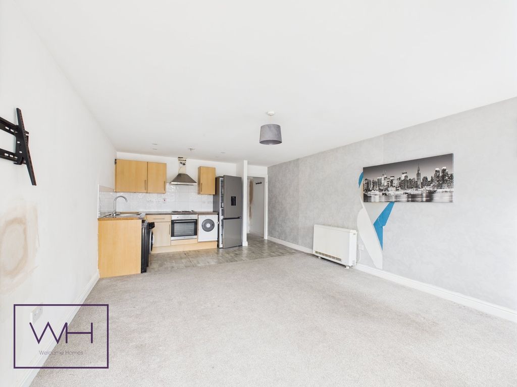 Property photo 2 of 7 Cam03785G0-Pr0284-Still003