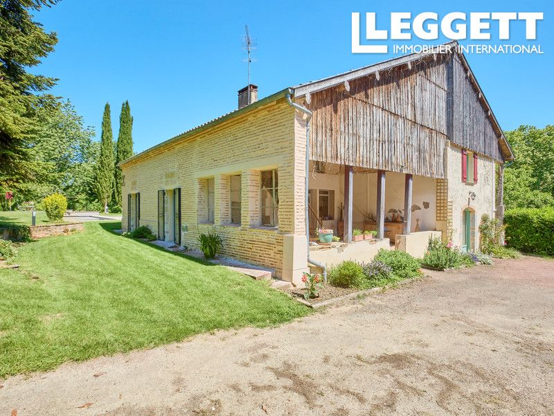 Property photo 2 of 10
