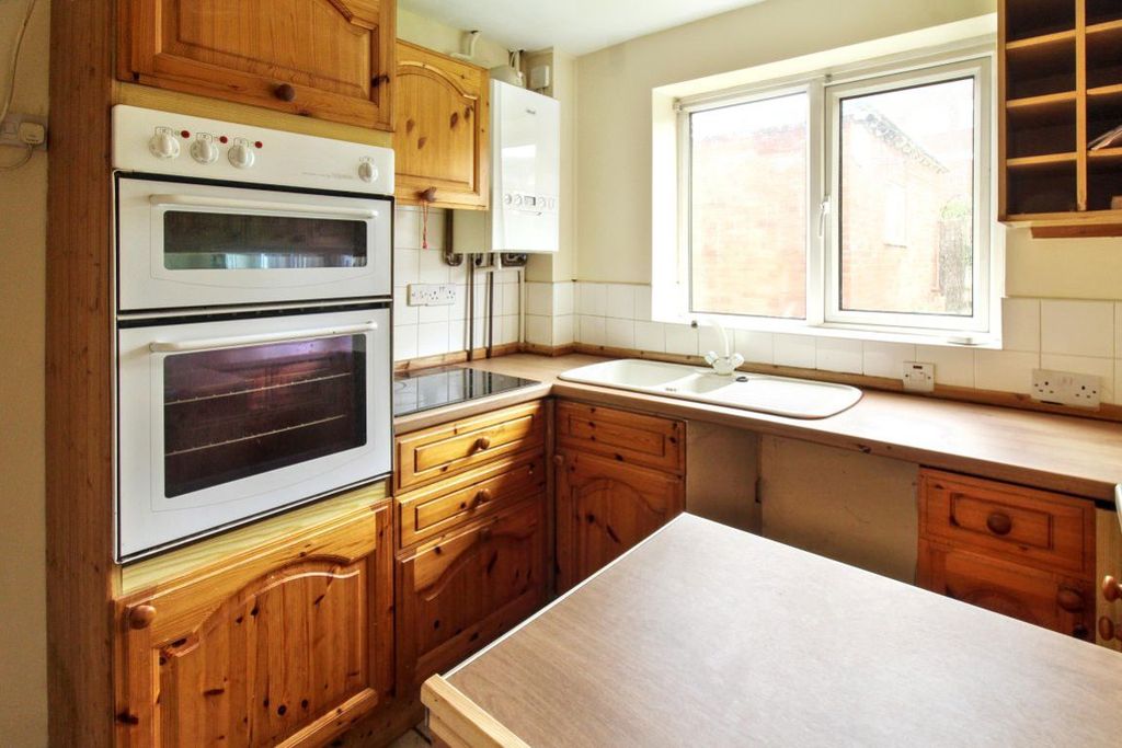 Property photo 3 of 16