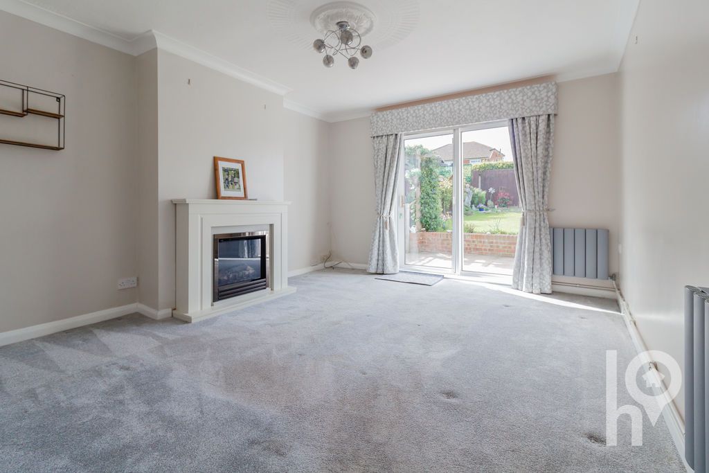 Property photo 2 of 9 Photo 6