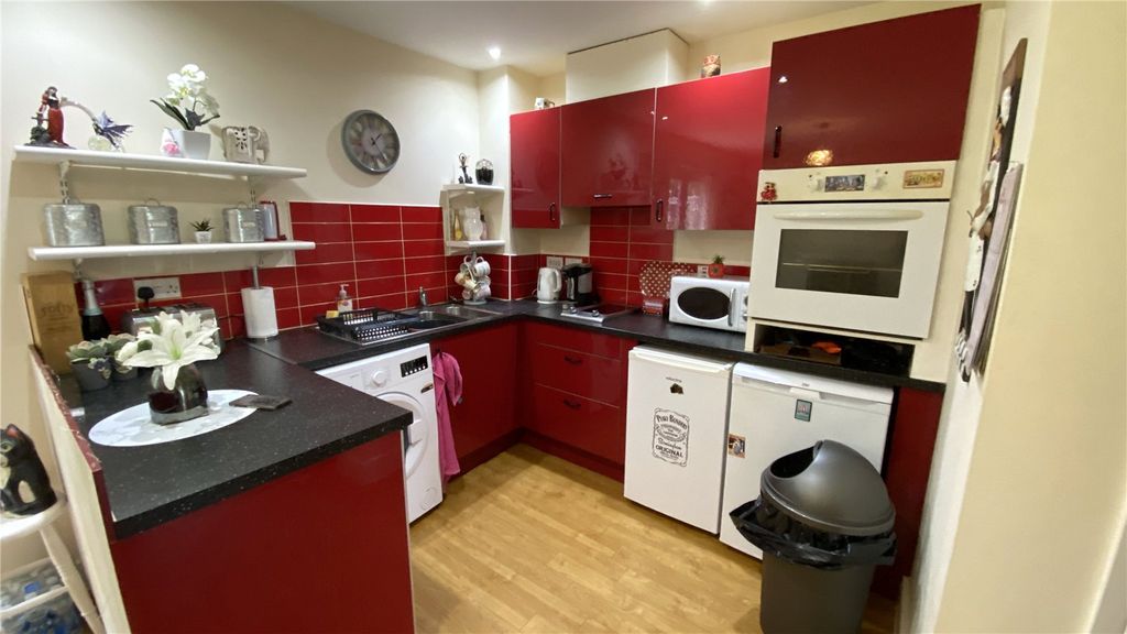 Property photo 3 of 8 Picture No. 08