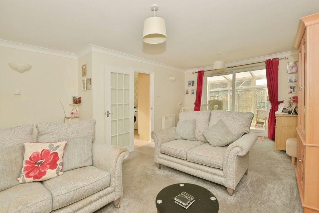 Property photo 2 of 9 Pbox-Img.Jpg