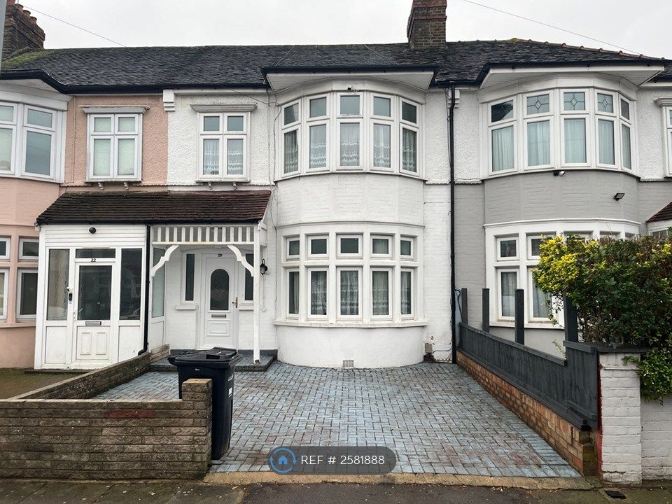 Property photo 1 of 13 Front