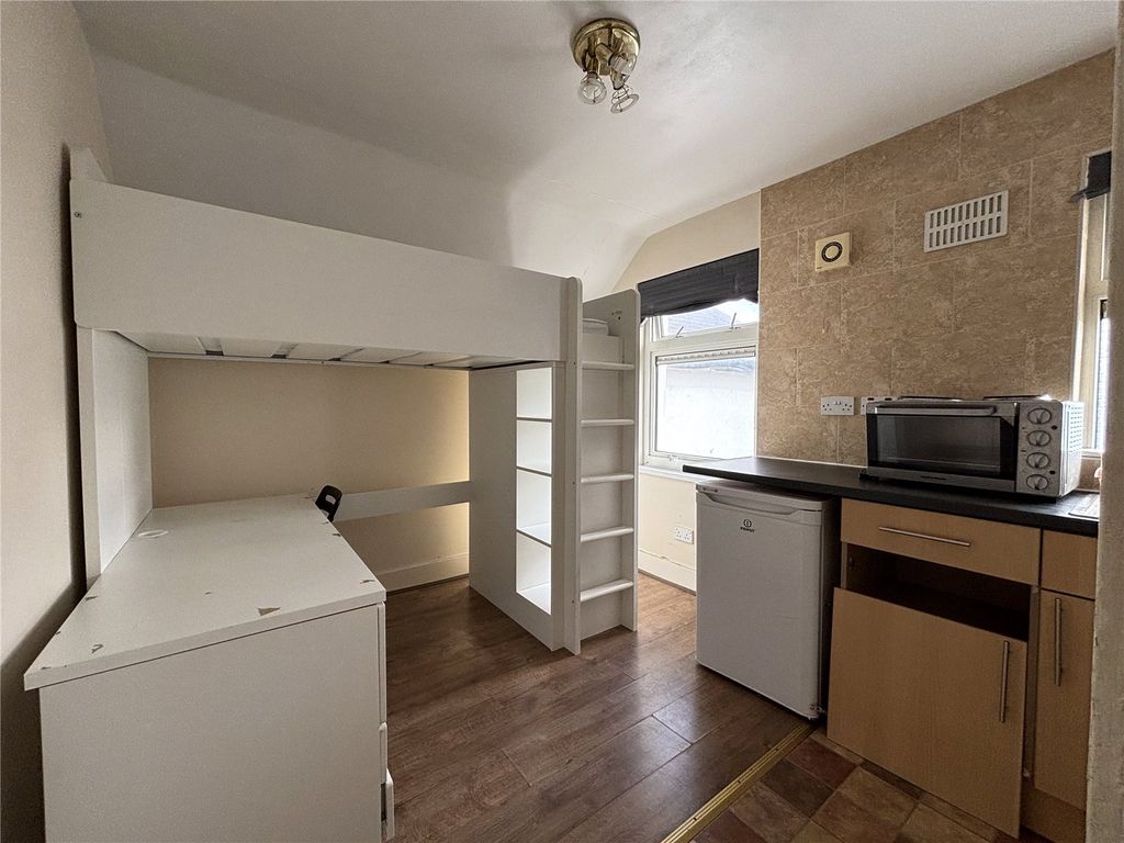 Property photo 2 of 4 Picture No. 01