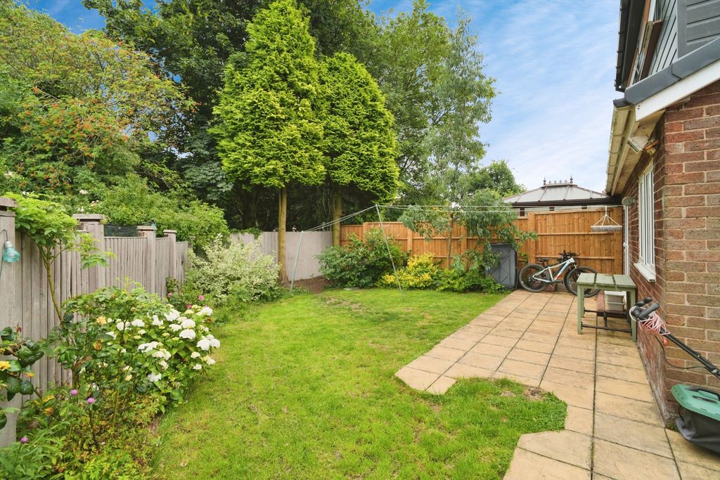 Property photo 1 of 20 Photo #1