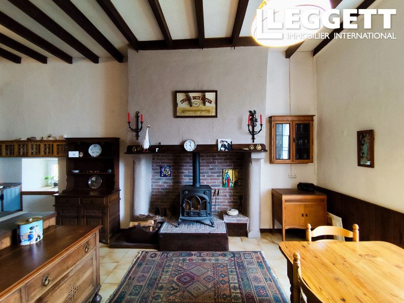 Property photo 2 of 10