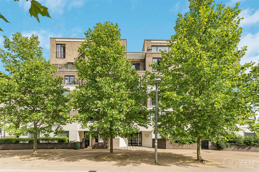 Property photo 2 of 13 Park View Mansions