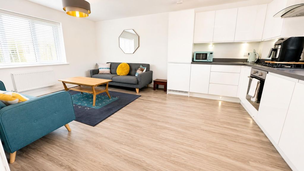 Property photo 2 of 12 Open Plan Lounge/Kitchen