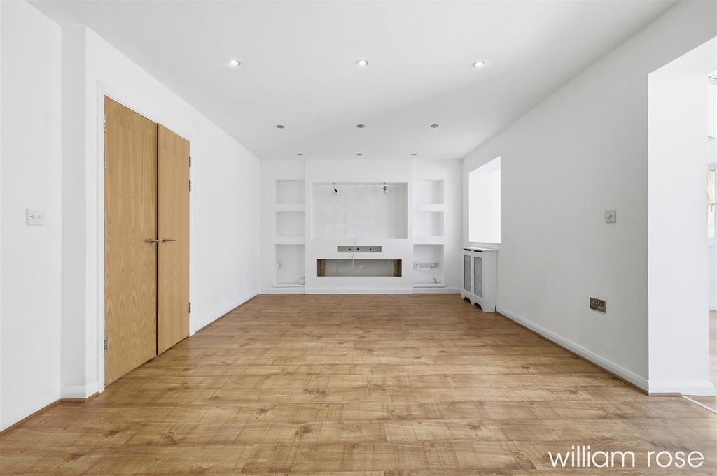 Property photo 2 of 22 12_Img_6152.Jpg