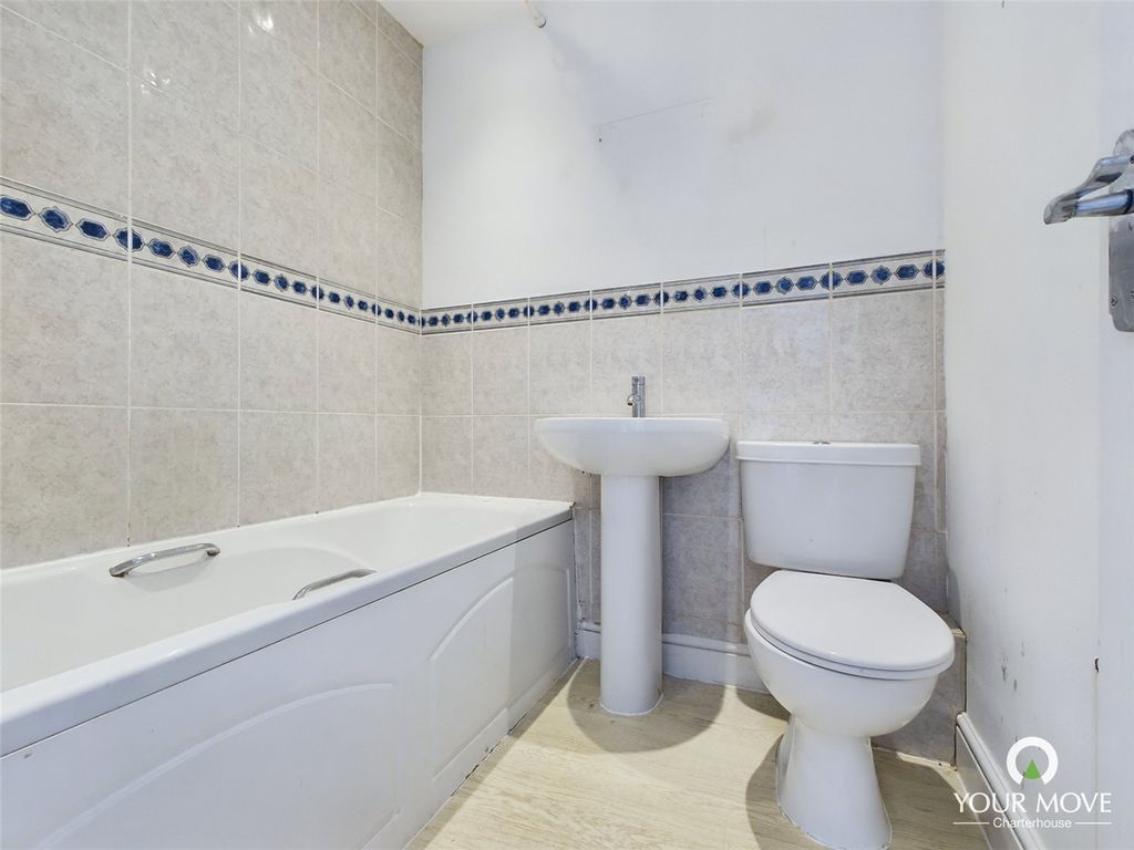 Property photo 2 of 5 Bathroom