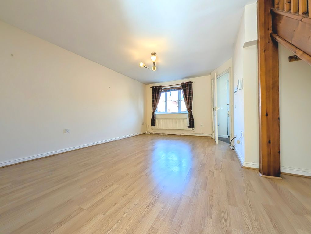 Property photo 3 of 6 Dining Room