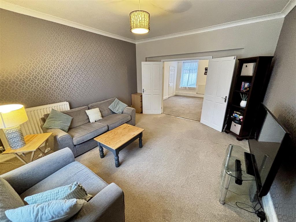 Property photo 2 of 16 Living Room