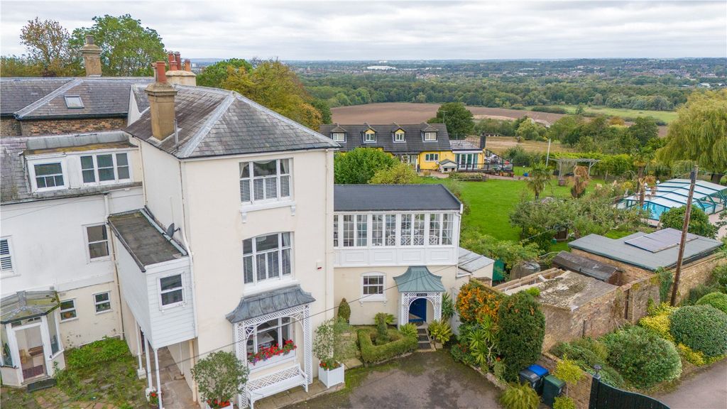 Property photo 1 of 32 Front Exterior