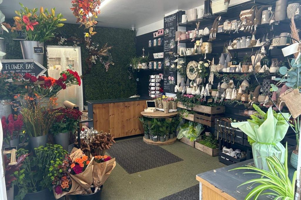 Property photo 3 of 7