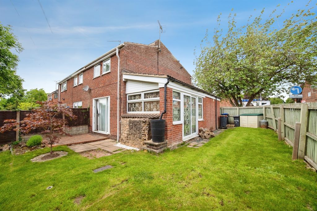 Property photo 2 of 16