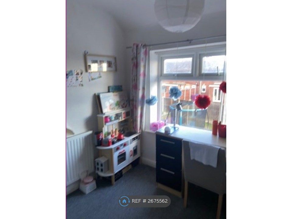 Property photo 3 of 24