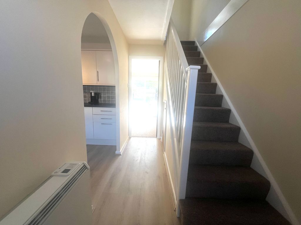 Property photo 3 of 9 Image