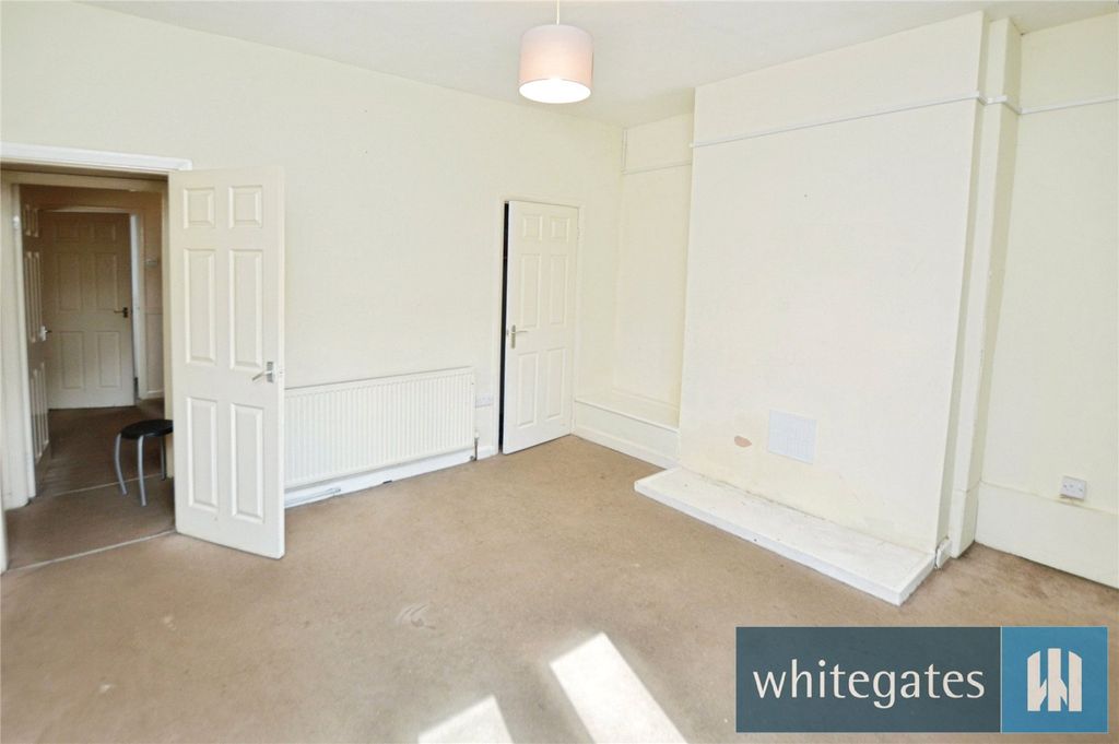 Property photo 3 of 11 Picture No. 04