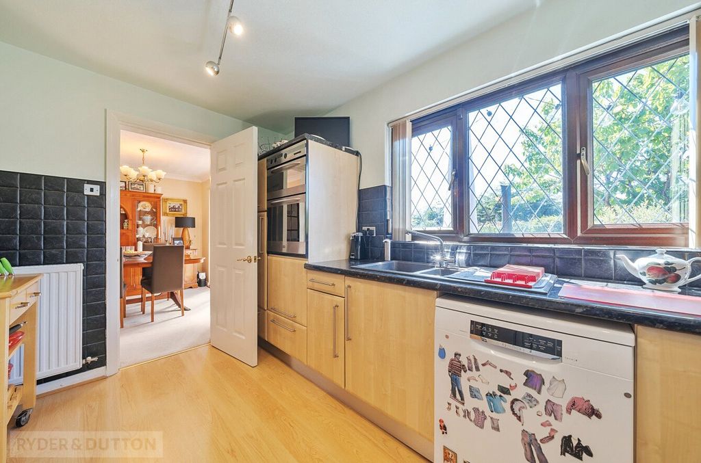 Property photo 3 of 23 Picture 3