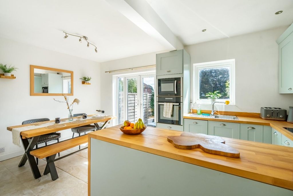 Property photo 2 of 17 107Bl-4.Jpg