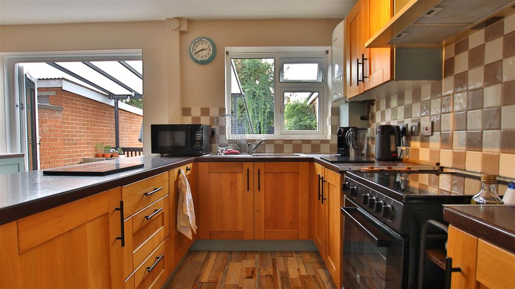 Property photo 2 of 22 Img_3435.Jpg