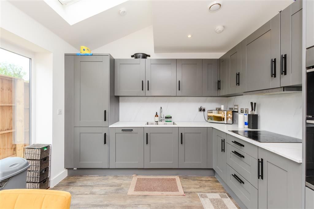 Property photo 2 of 10 Kitchen/Breakfast Room