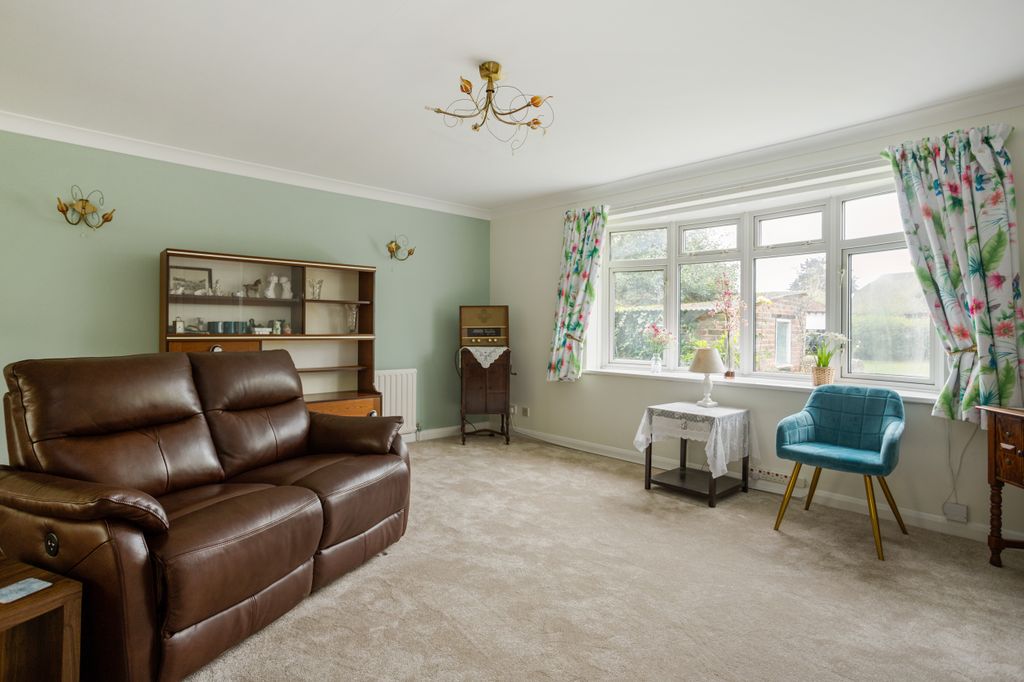 Property photo 2 of 15