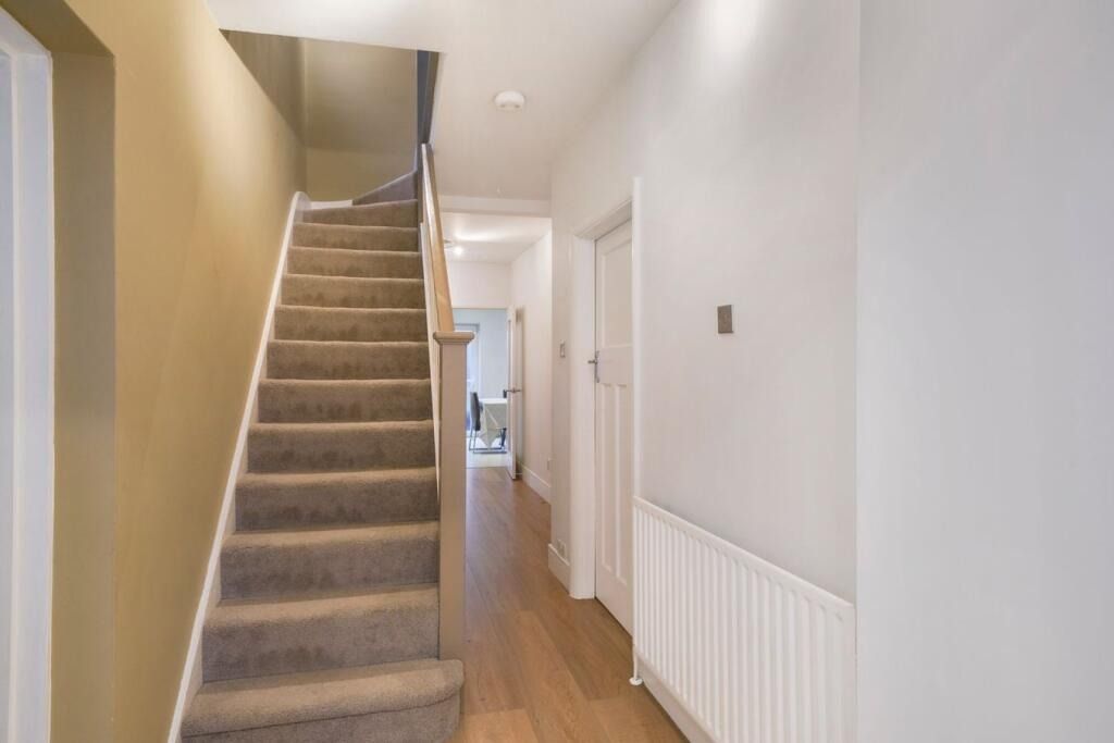 Property photo 2 of 22 4314921