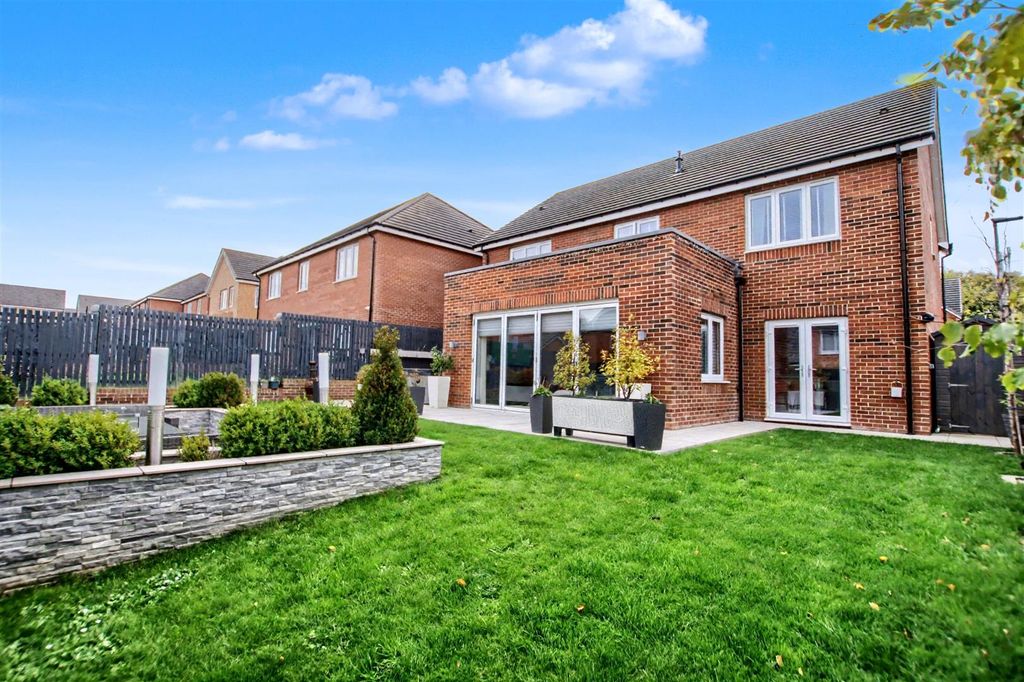 Property photo 2 of 16 Sp3.Jpg