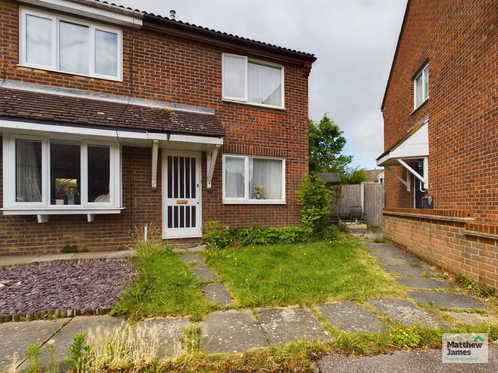 Property photo 1 of 8