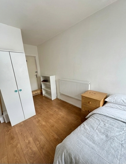 Property photo 2 of 4