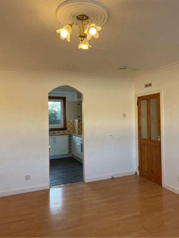 Property photo 3 of 7 Photo 3