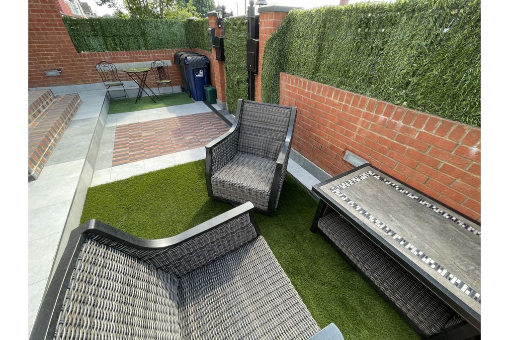 Additional image 29 of 6 bed end terrace house for saleWhitton Avenue West, Greenford UB6