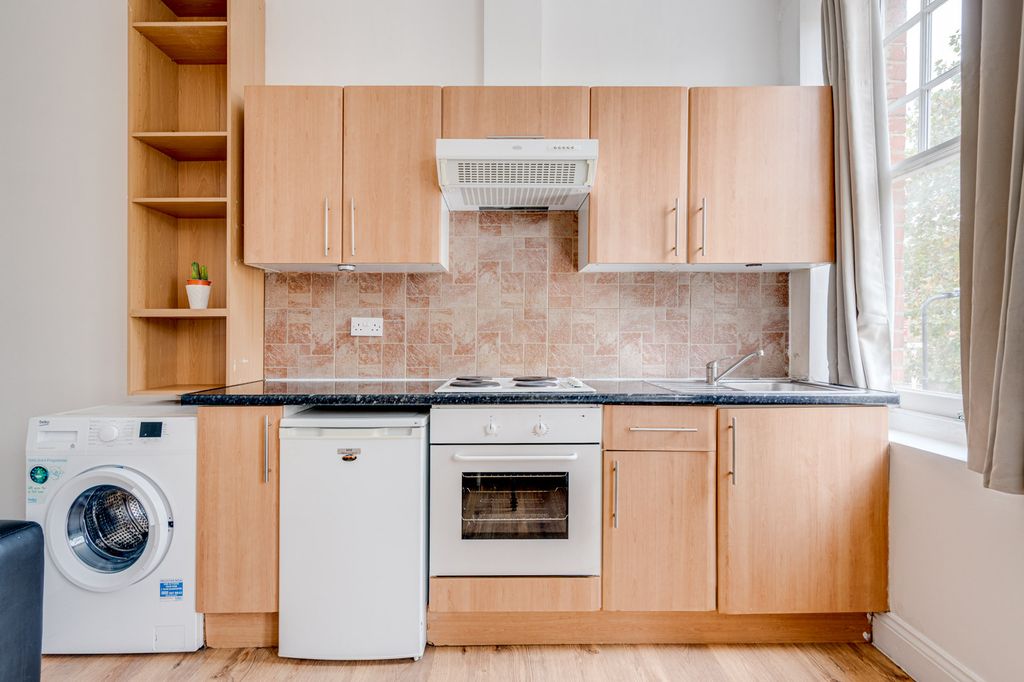 Property photo 1 of 6 Dsc04289Hdr