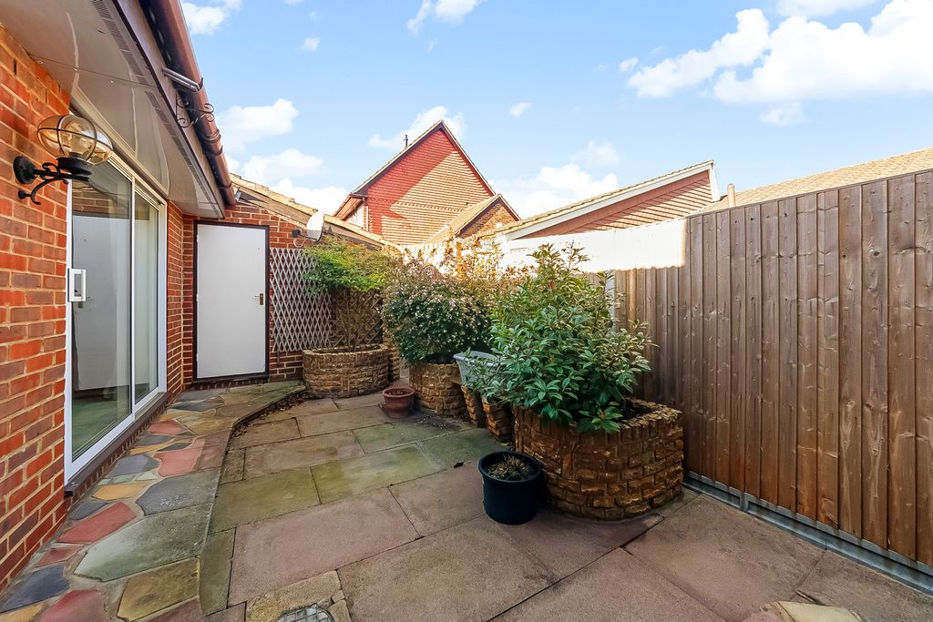 Property photo 2 of 18 Img_0623