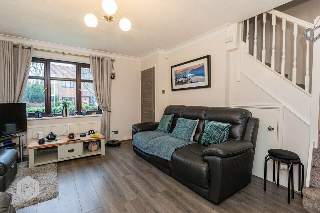 Property photo 2 of 19 Picture No. 22